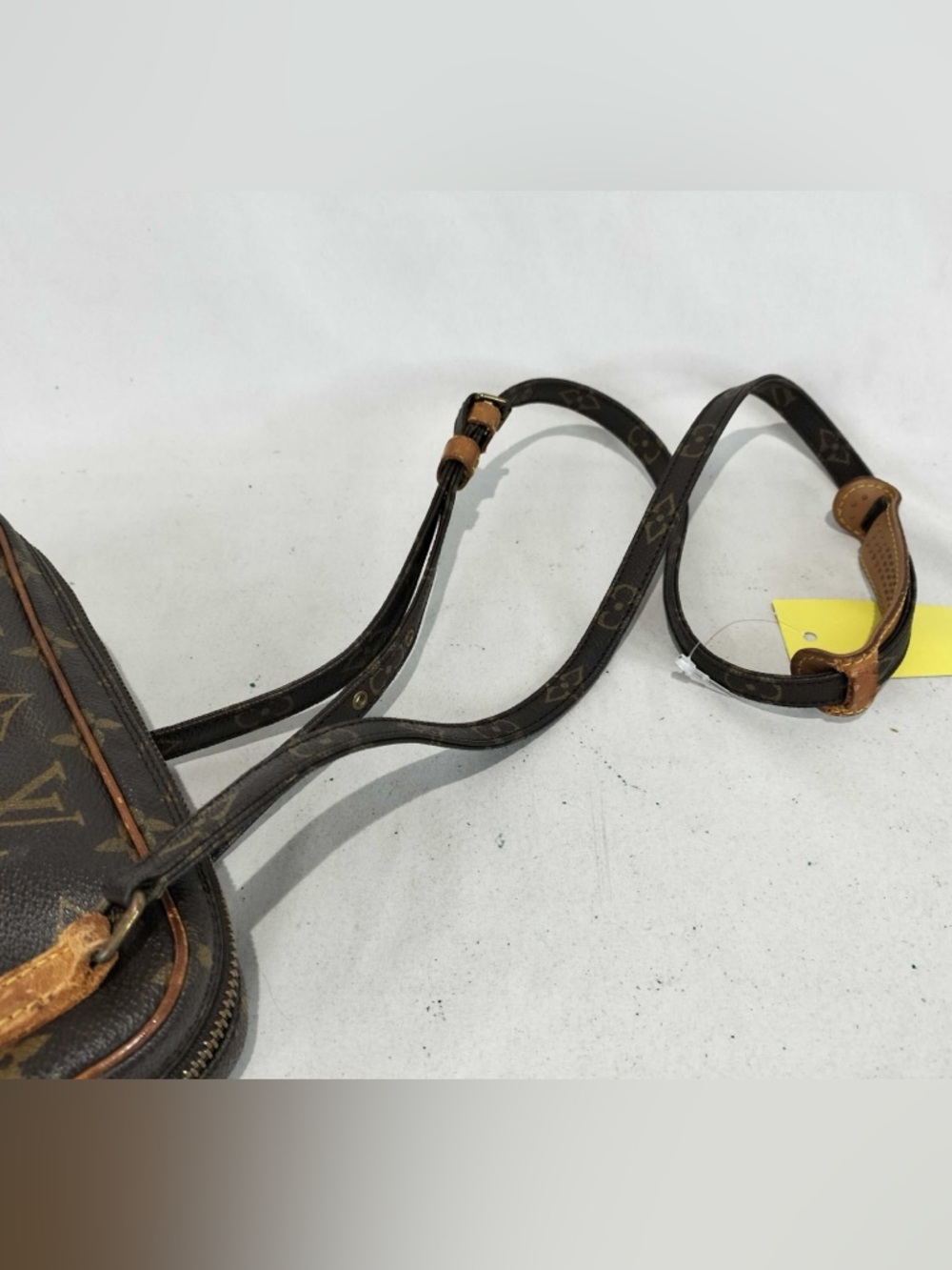 Louis Vuitton Monogram Pochette Marley Bandoulière (Vintage) - Picture 2 of 13